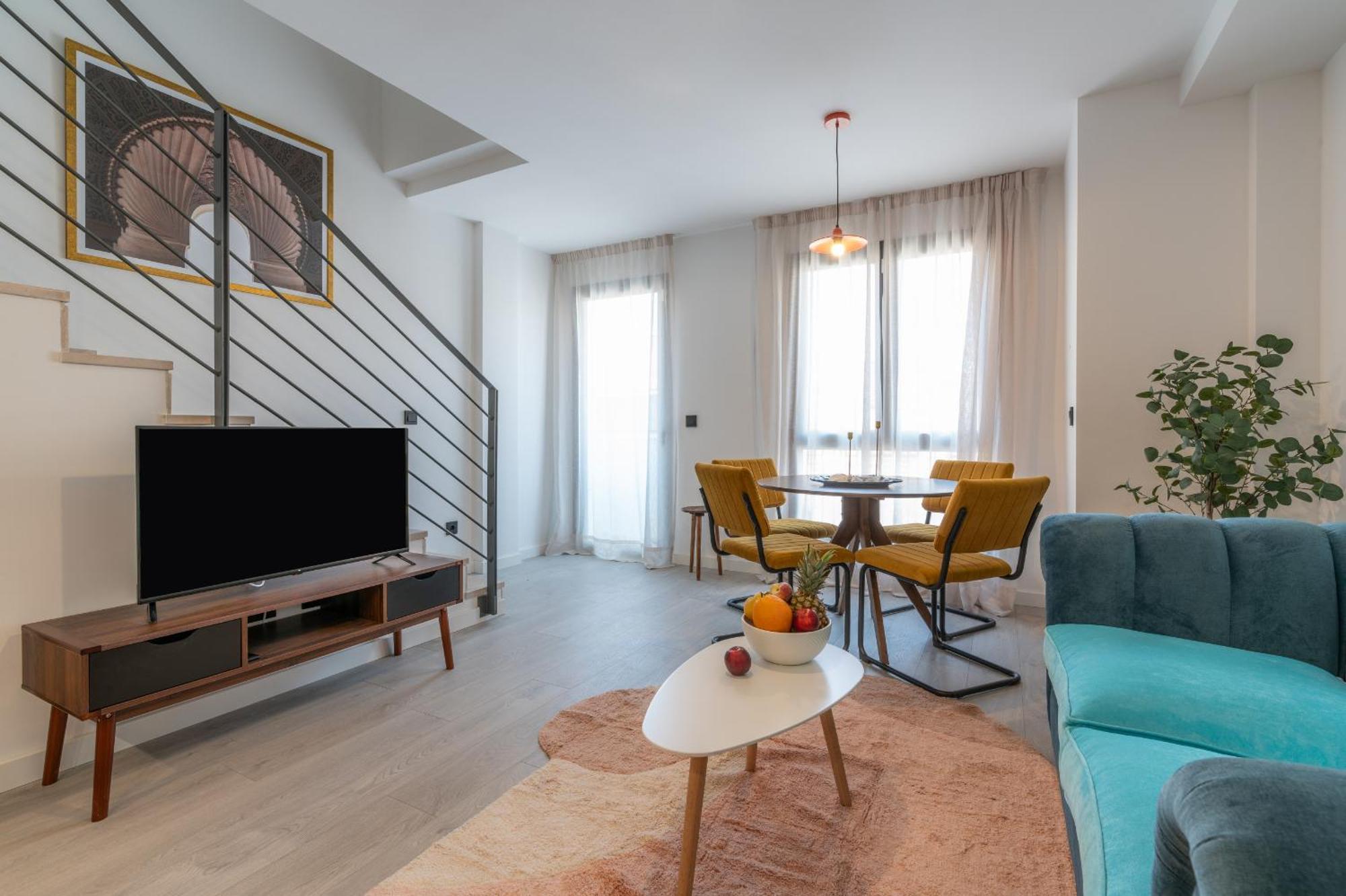 Sanctuary, By Cazul Apartamento